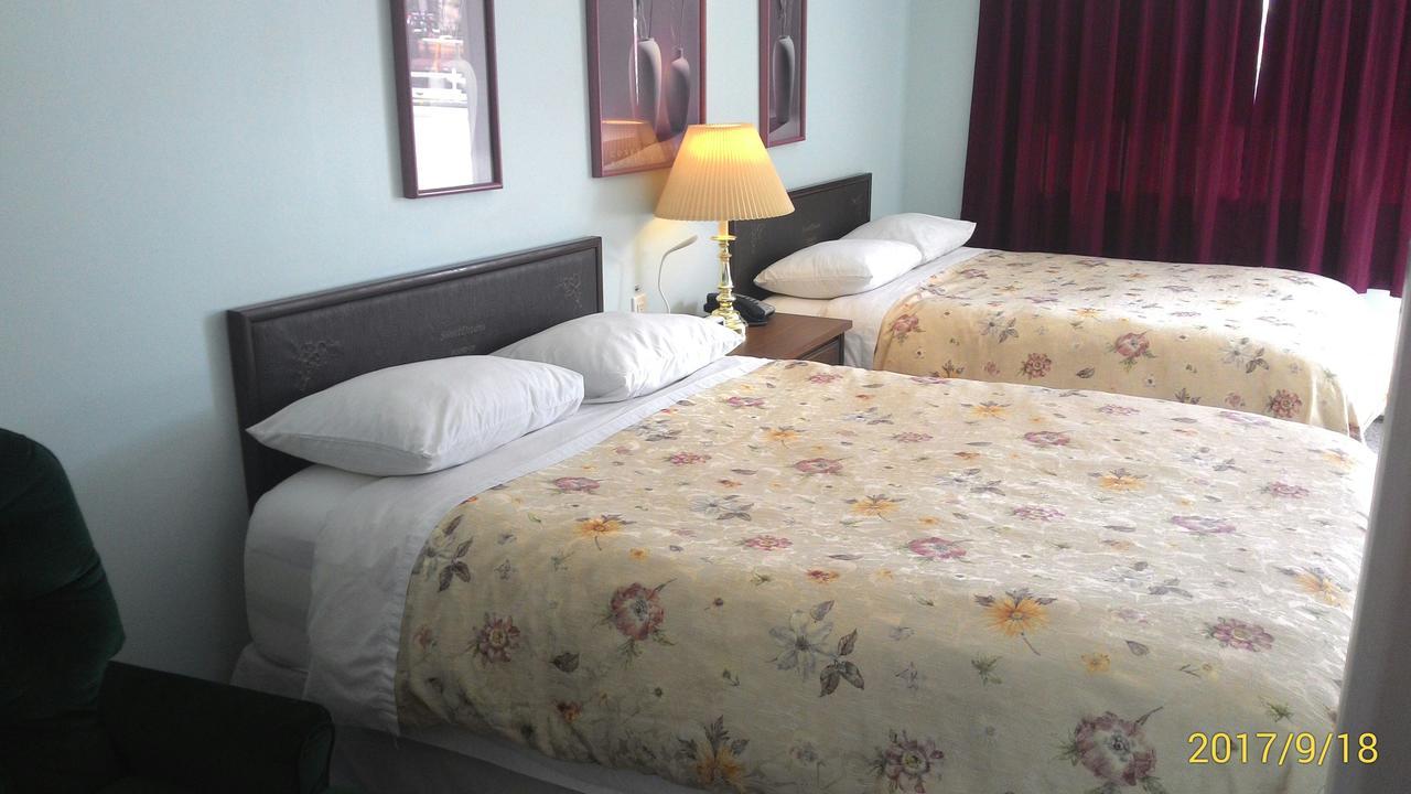 Round-Up Motel คลินตัน ภายนอก รูปภาพ